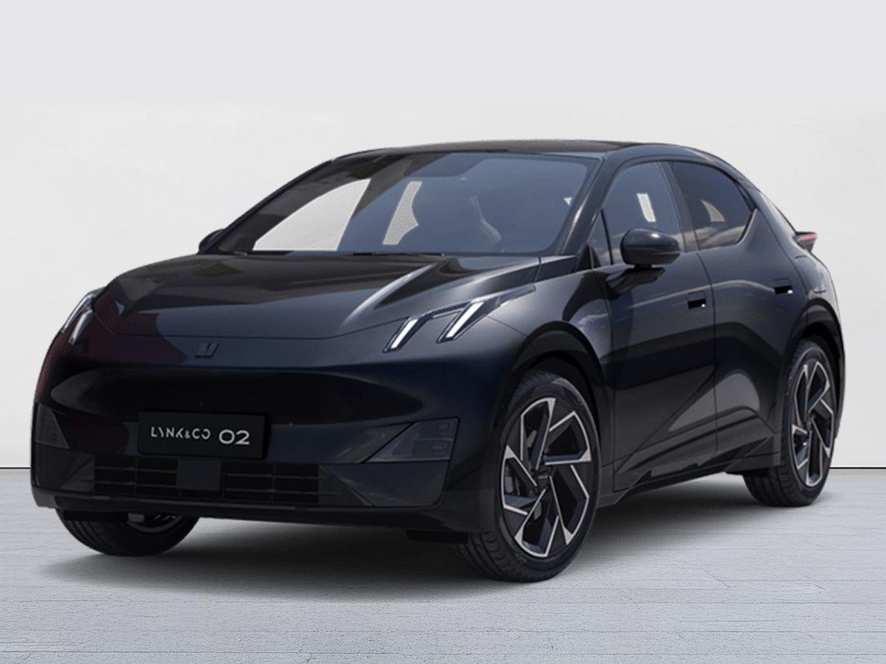 LYNK & CO 02
