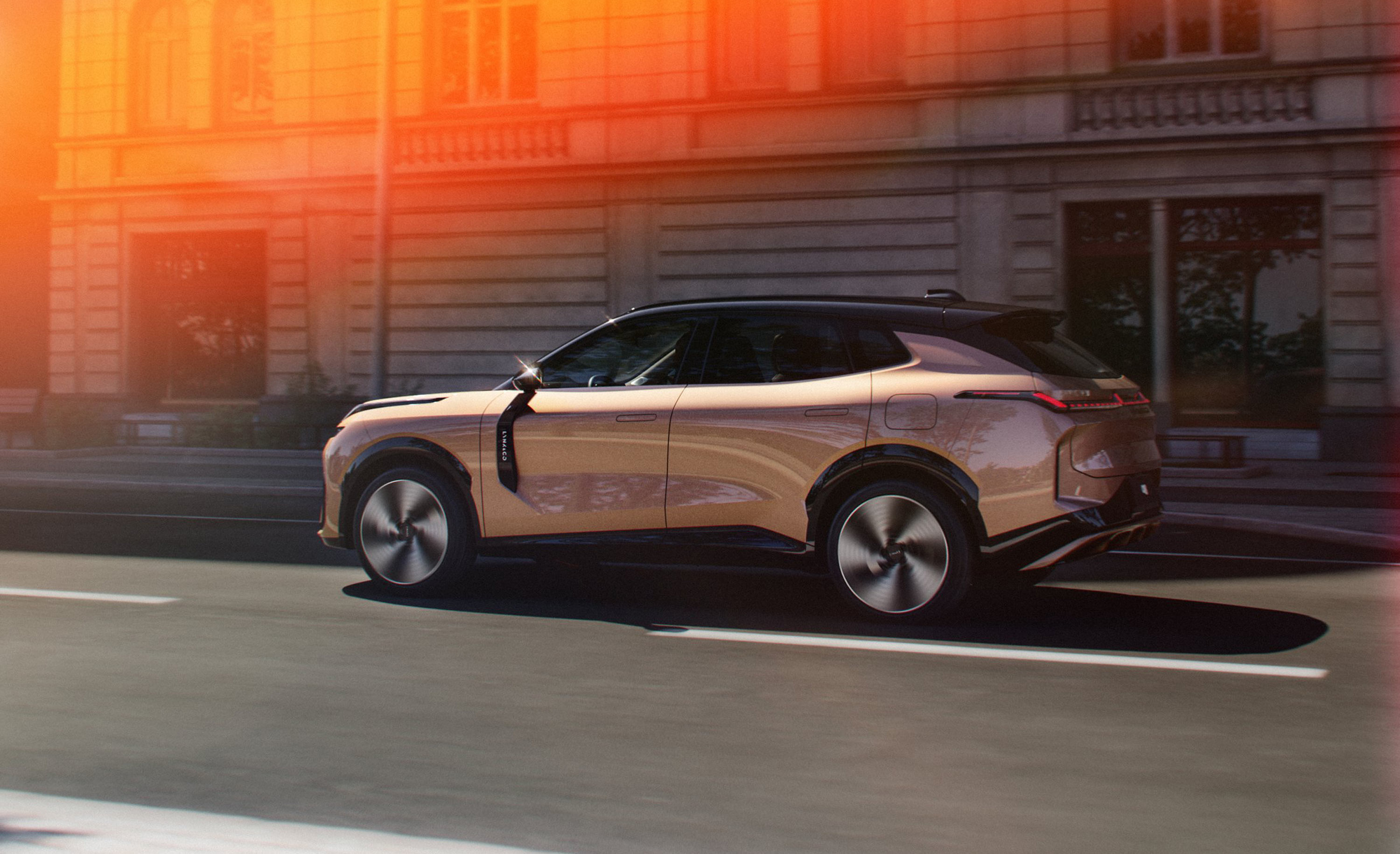 Lynk&Co: non è cinese, non è svedese. È meglio di entrambe.
